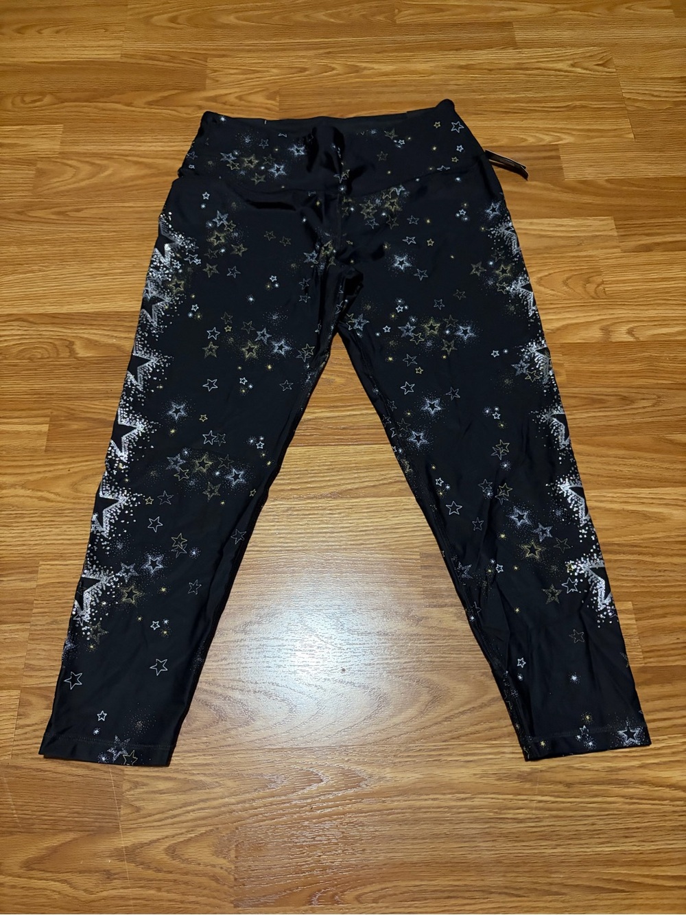Victoria Secret 7/8 tight NWT Stars